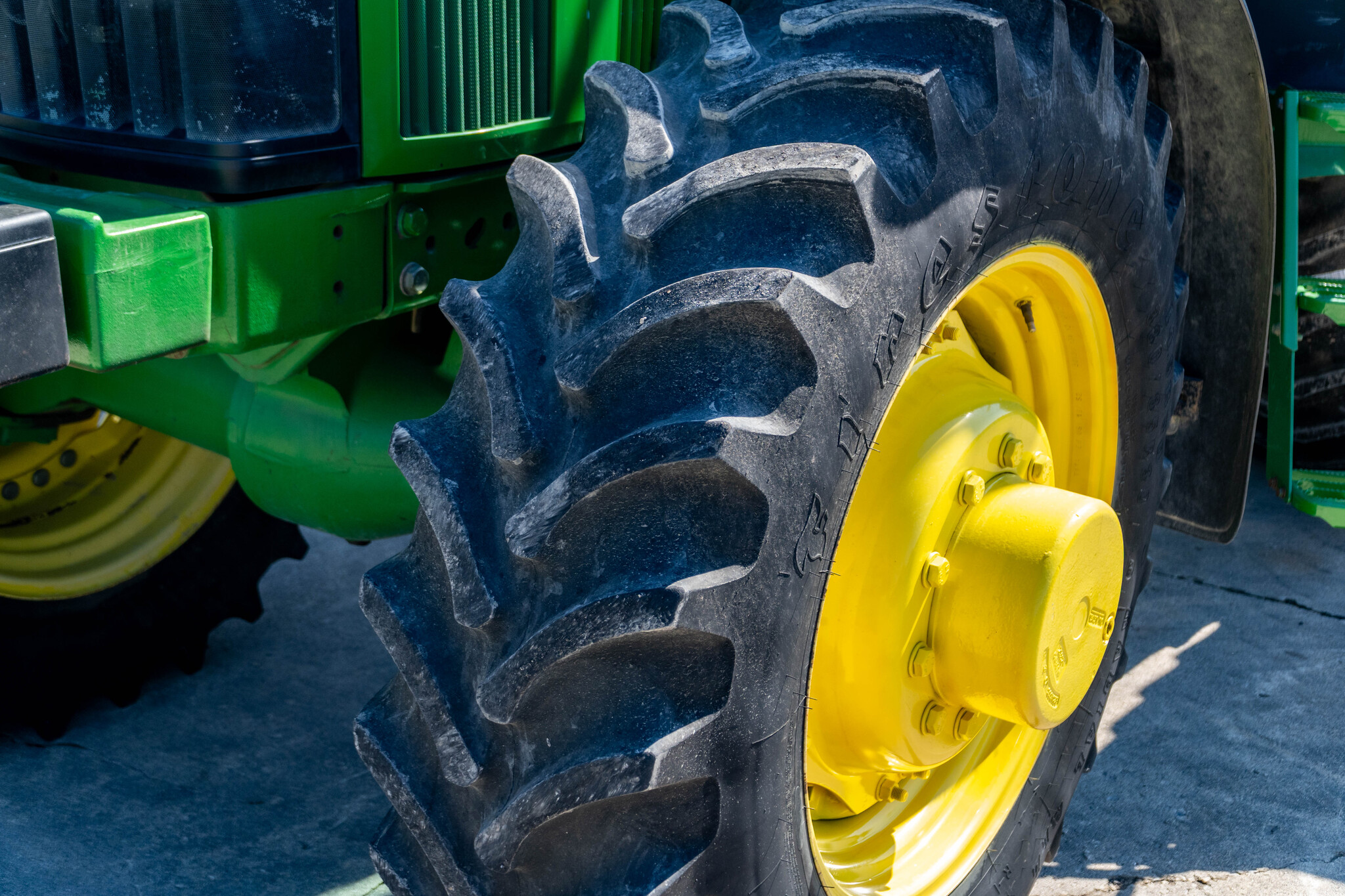 Used 2003 John Deere 7710 Row Crop Tractors at Koenig Equipment in Anna, OH - PhotoXL12