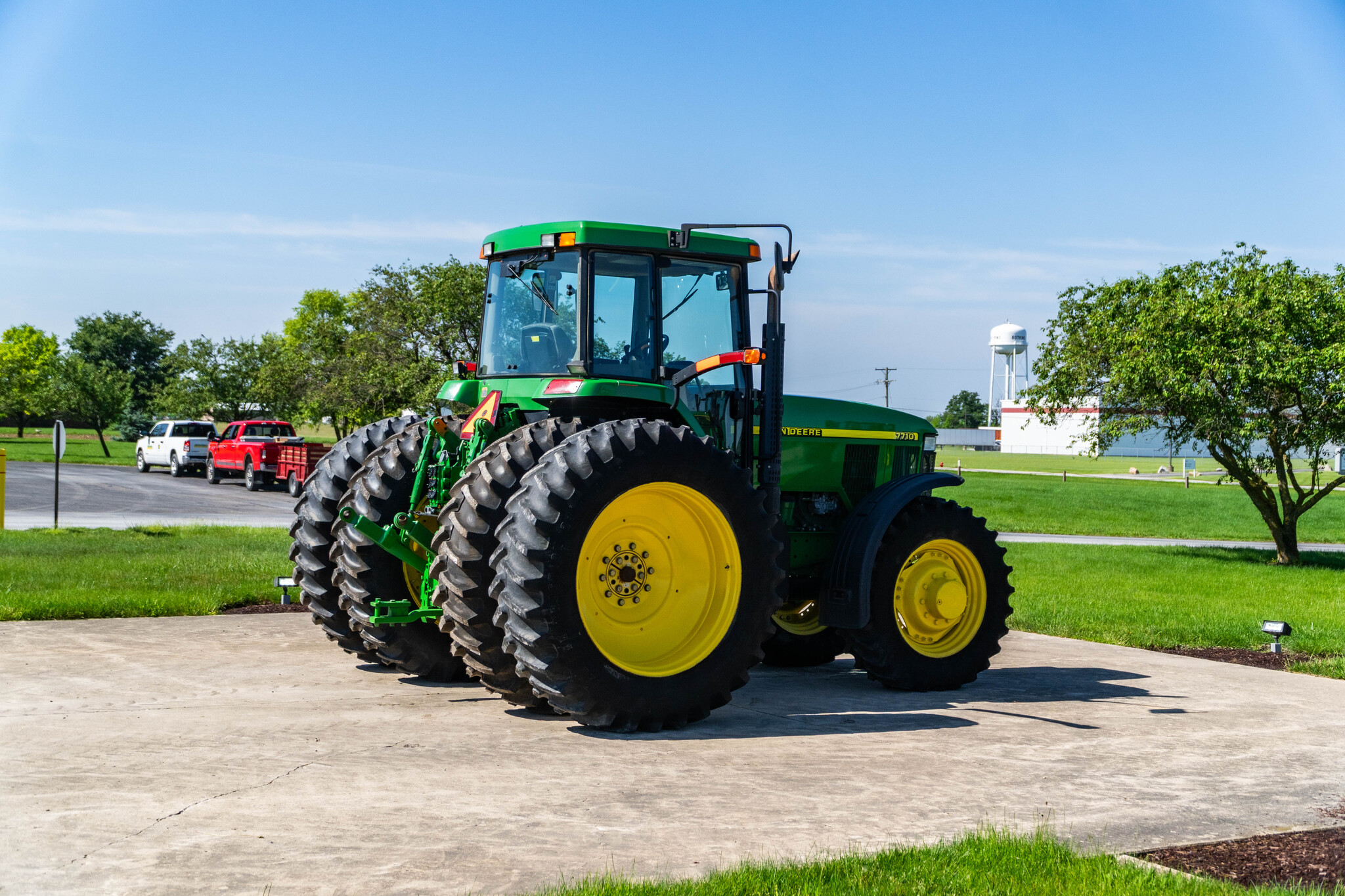 Used 2003 John Deere 7710 Row Crop Tractors at Koenig Equipment in Anna, OH - PhotoXL4