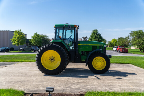 Used 2003 John Deere 7710 Row Crop Tractors at Koenig Equipment in Anna, OH - Photo5