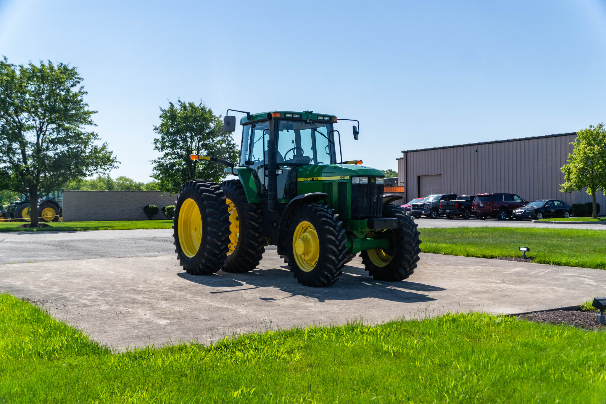 Used 2003 John Deere 7710 Row Crop Tractors at Koenig Equipment in Anna, OH - PhotoXL6
