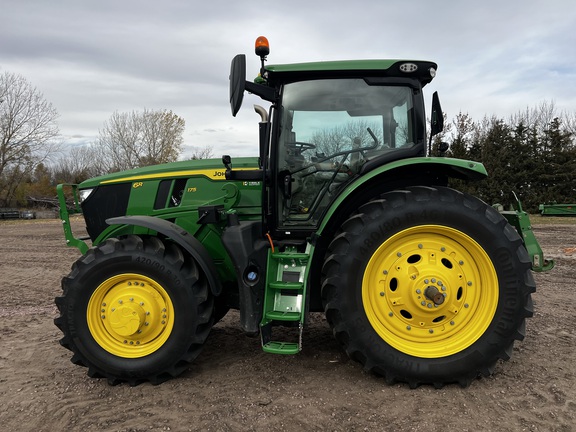 2025 John Deere 6R 175 - Photo6