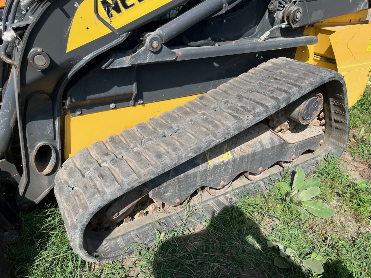 2018 New Holland C232 Image 2