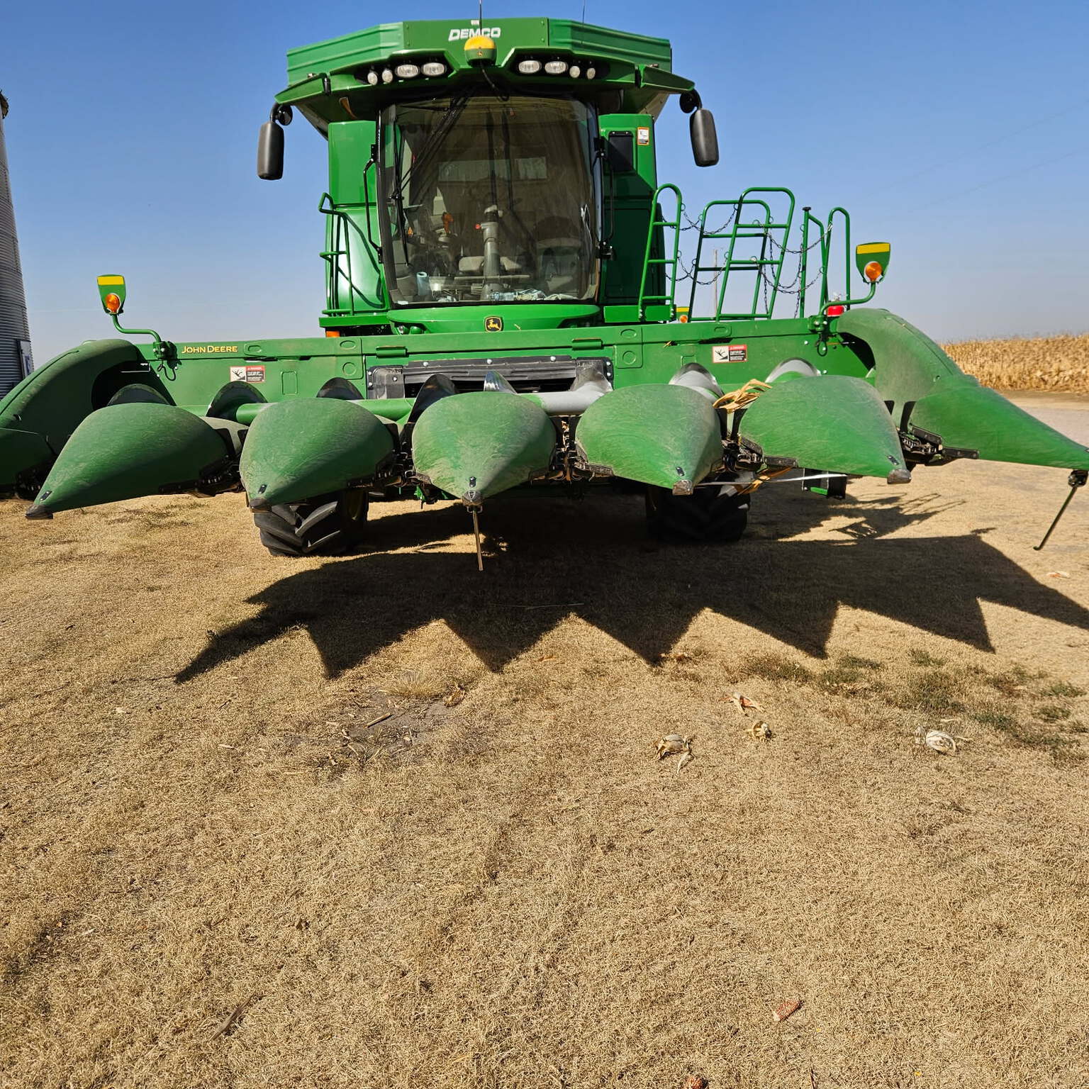 2020 John Deere 706C Image 1