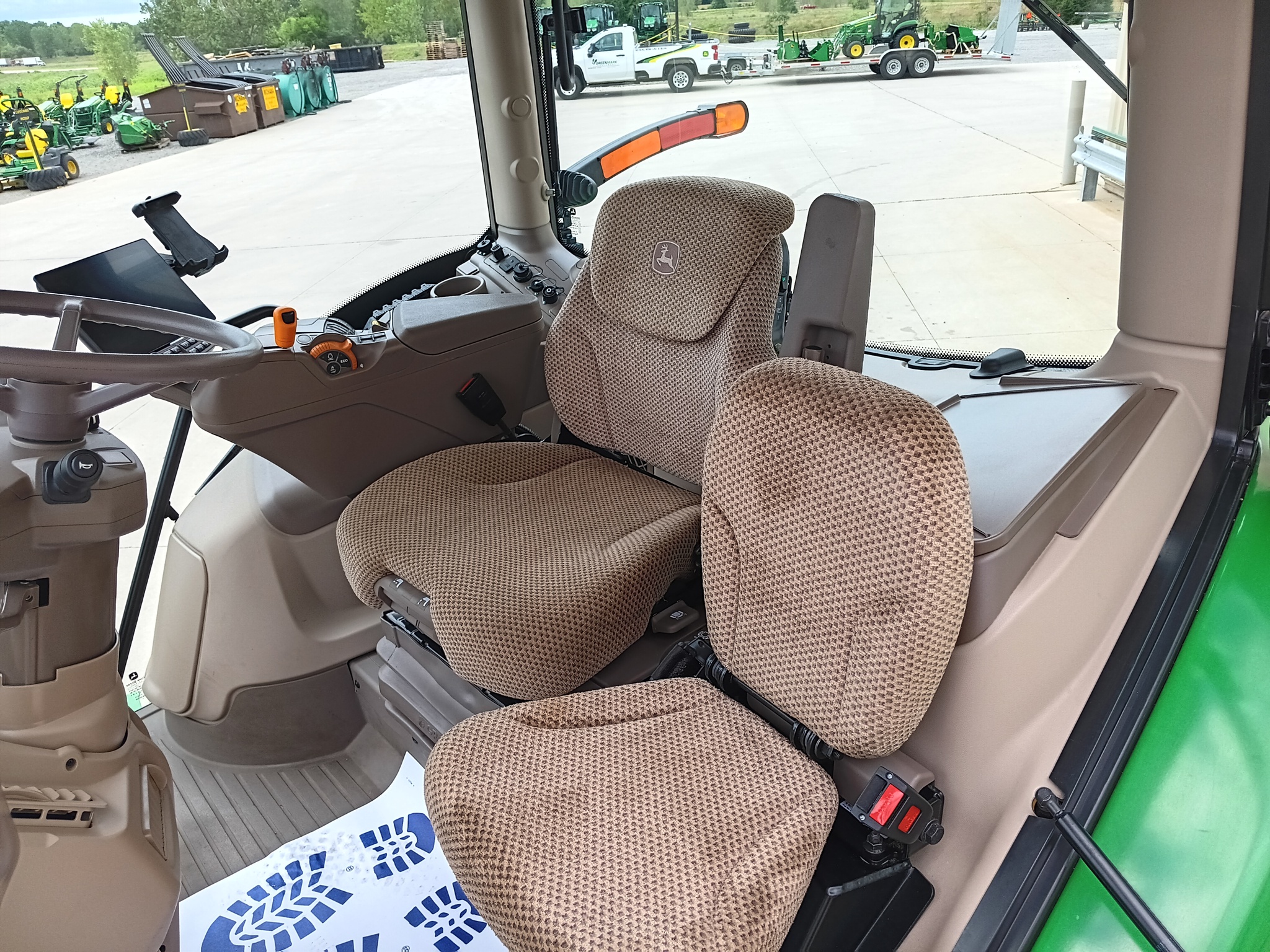 2024 John Deere 6R 155 Image 9