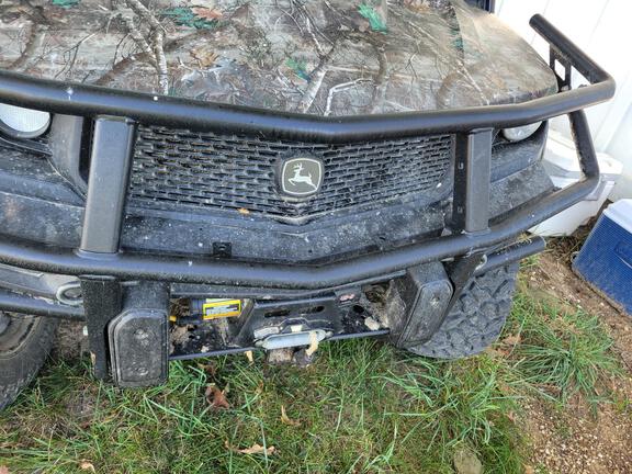 Photo of 2022 John Deere XUV 835R
