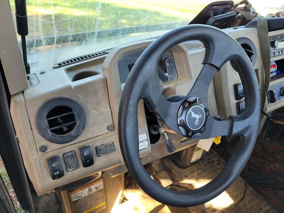 Photo of 2022 John Deere XUV 835R