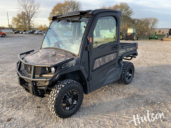 Photo of 2022 John Deere XUV 835R