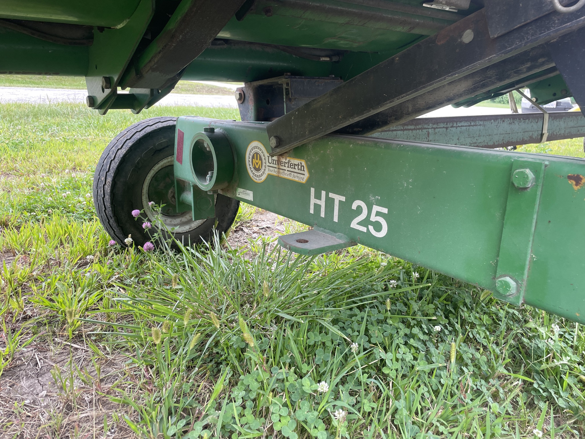  1995 Unverferth HT25 at Heritage Tractor in Geneseo, IL