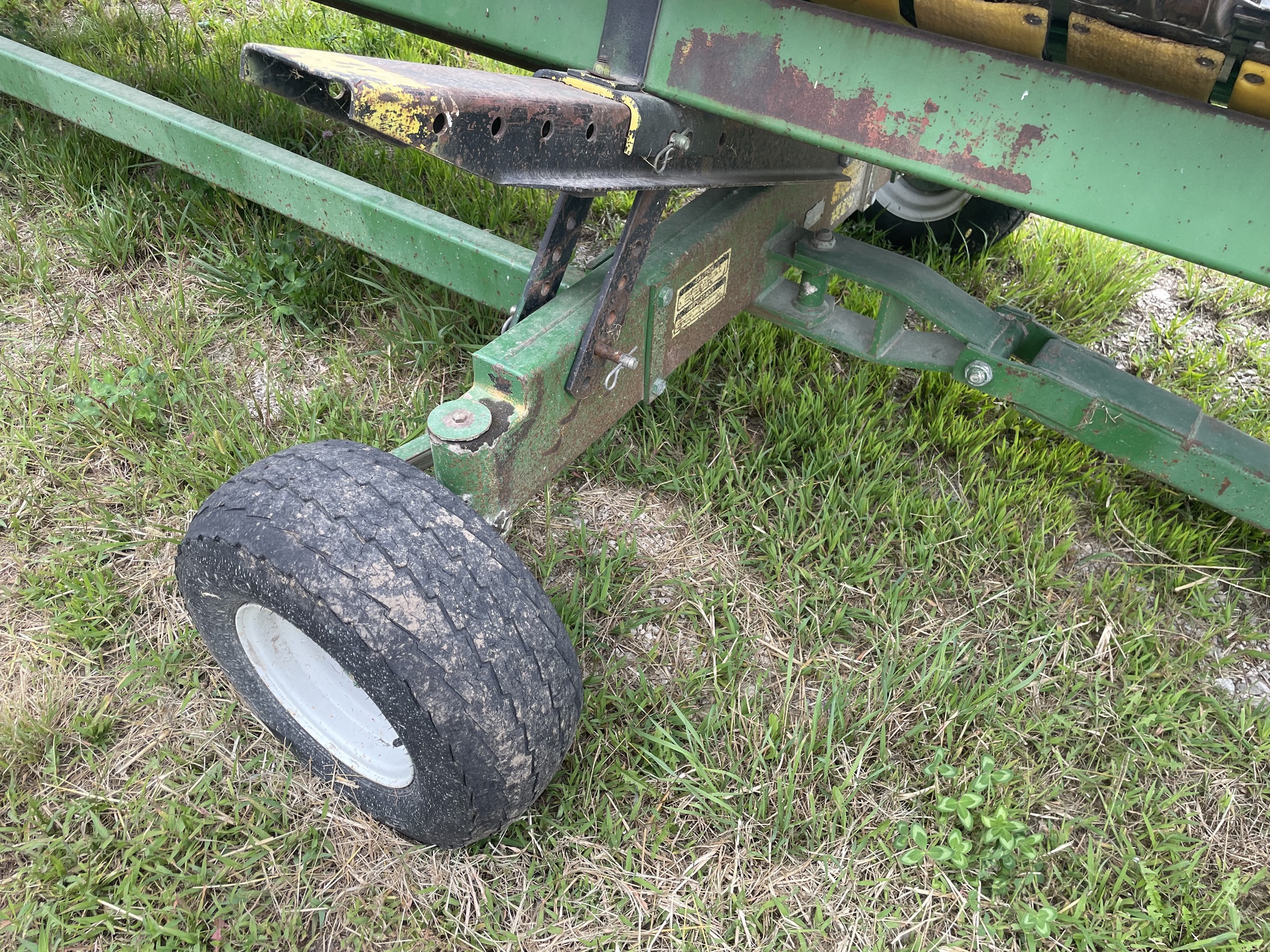  1995 Unverferth HT25 at Heritage Tractor in Geneseo, IL