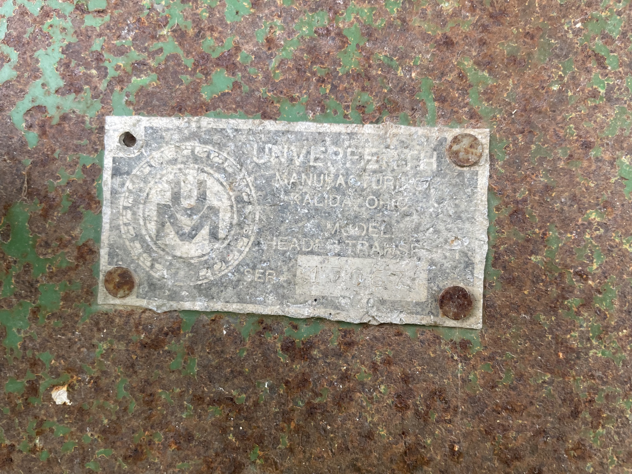  1995 Unverferth HT25 at Heritage Tractor in Geneseo, IL