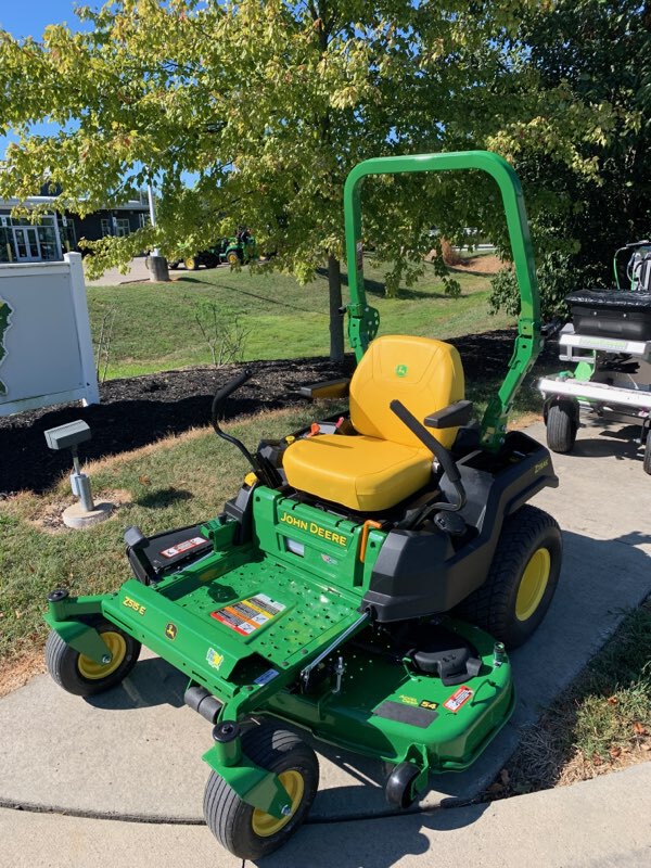 2025 John Deere Z515E Image 3