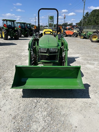 0 John Deere 3043D-2