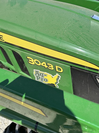 0 John Deere 3043D-4