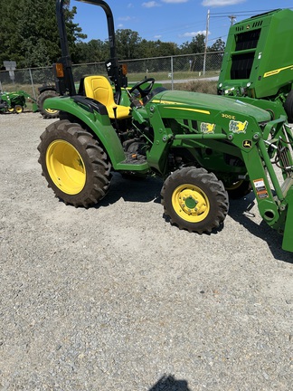 0 John Deere 3043D-3