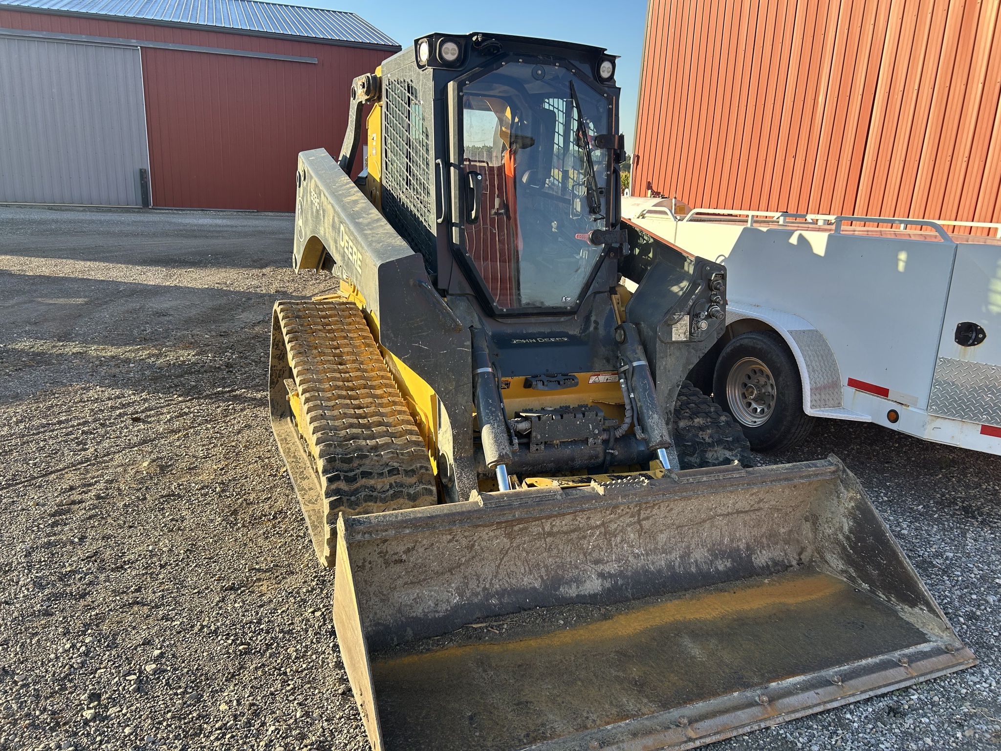 2022 John Deere 333G Image 18