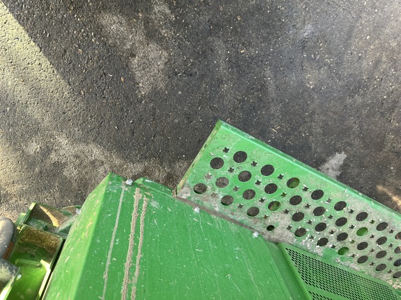 Used 2021 John Deere S780 Combines at Horizon Ag & Turf in Mayerthorpe, AB - Photo15