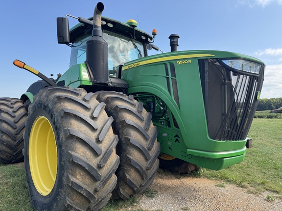 2018 John Deere 9520R