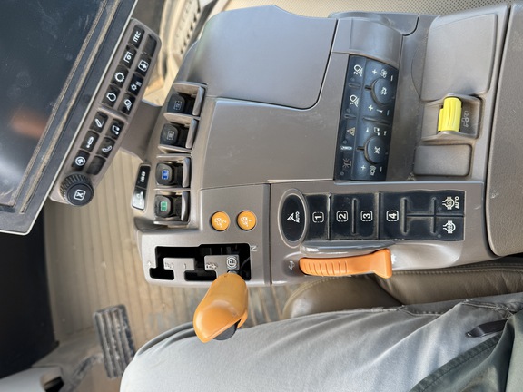 2018 John Deere 9520R