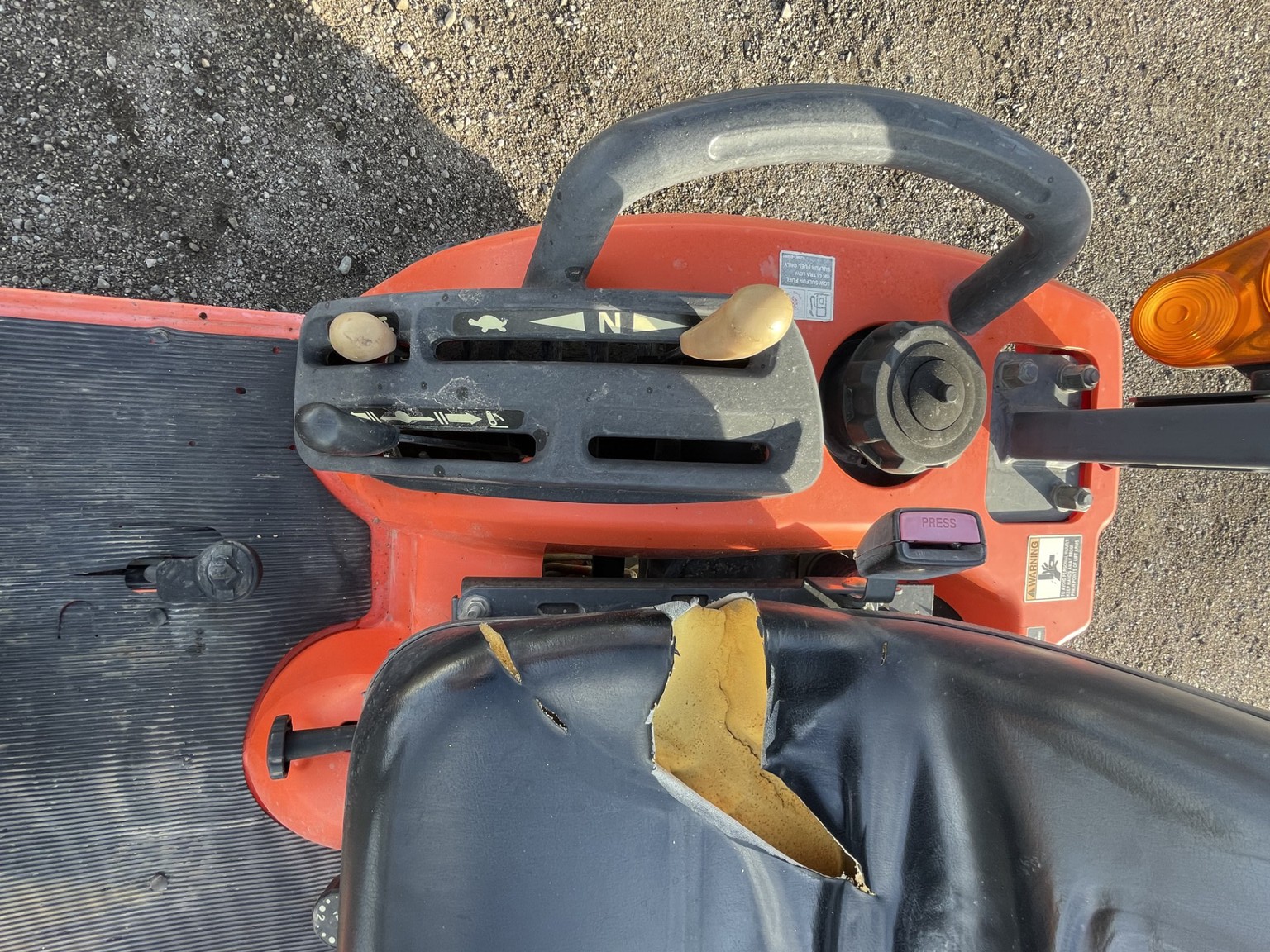 2006 Kubota BX2350 Image 16