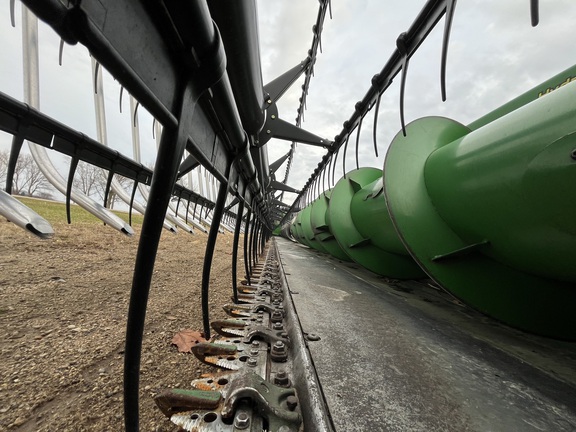 2011 John Deere 635F - Photo15