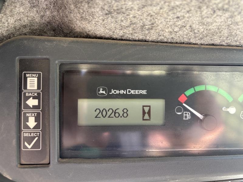 2010 John Deere 323D Image 9