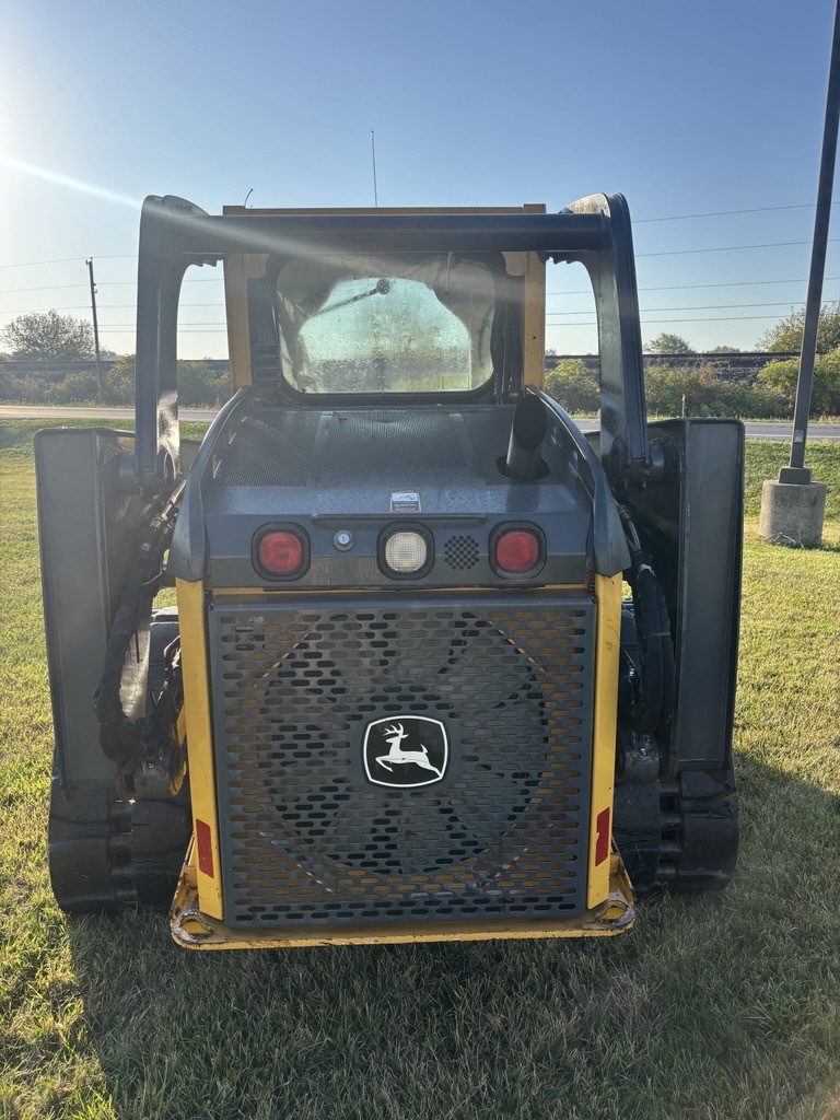 2010 John Deere 323D Image 5