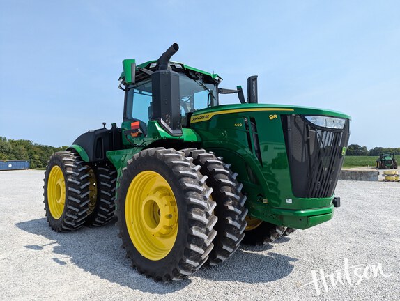 Photo of 2025 John Deere 9R 440
