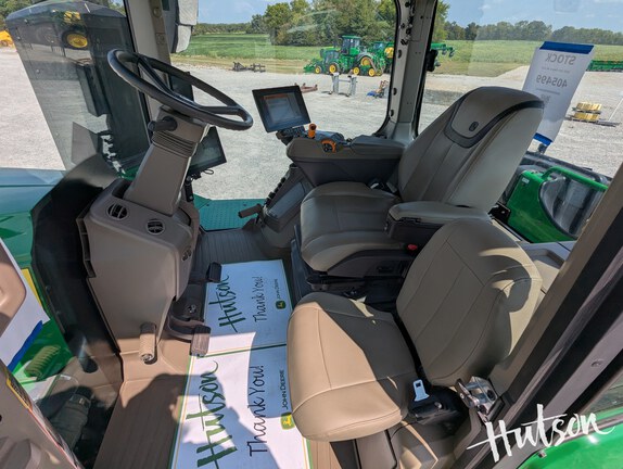 Photo of 2025 John Deere 9R 440