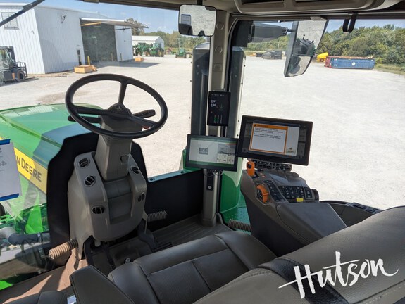 Photo of 2025 John Deere 9R 440