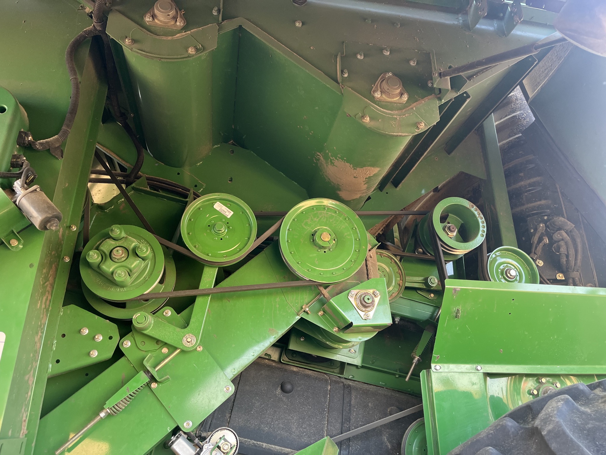 2012 John Deere S660 Image 18