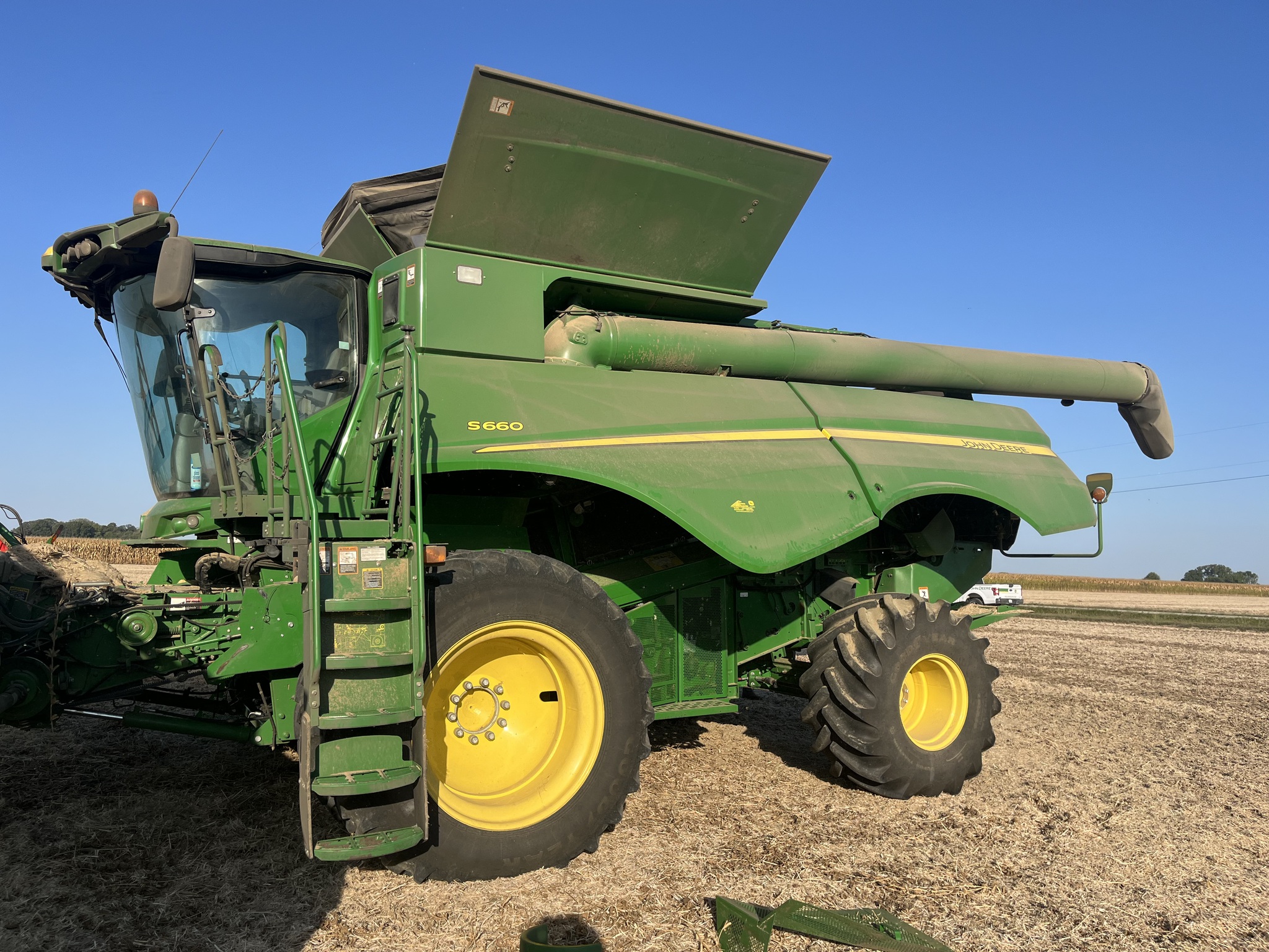 2012 John Deere S660 Image 1