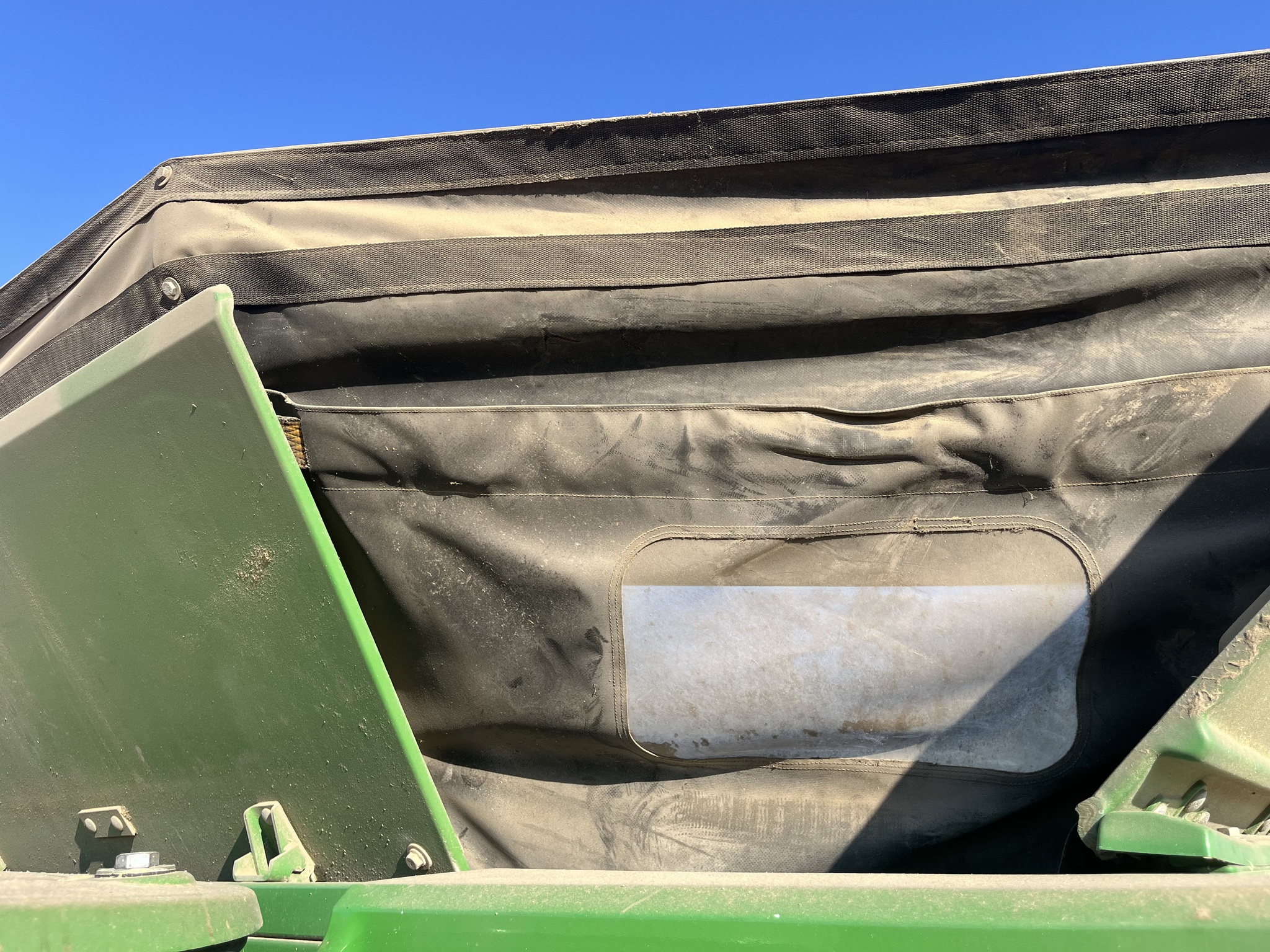 2012 John Deere S660 Image 10
