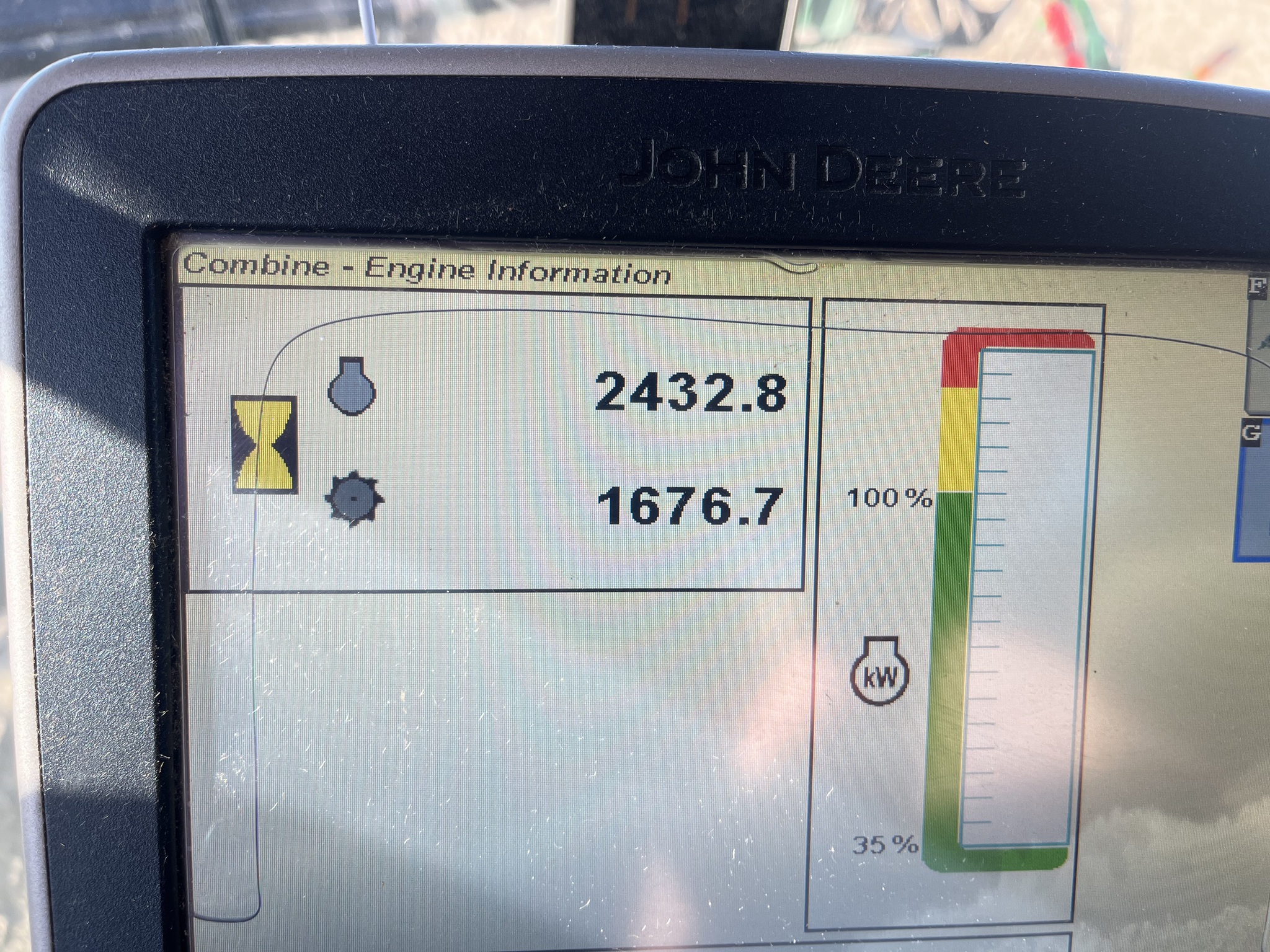 2012 John Deere S660 Image 6
