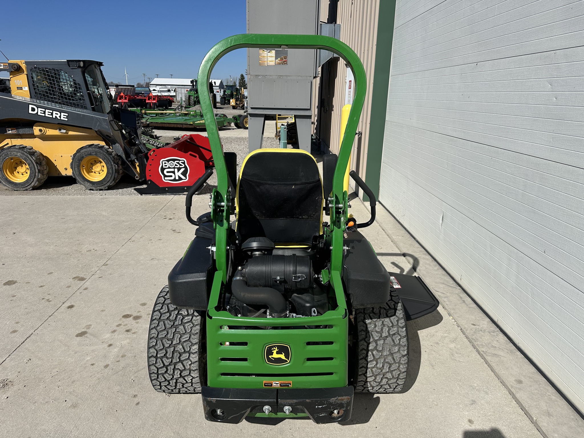 2024 John Deere Z930M Image 5