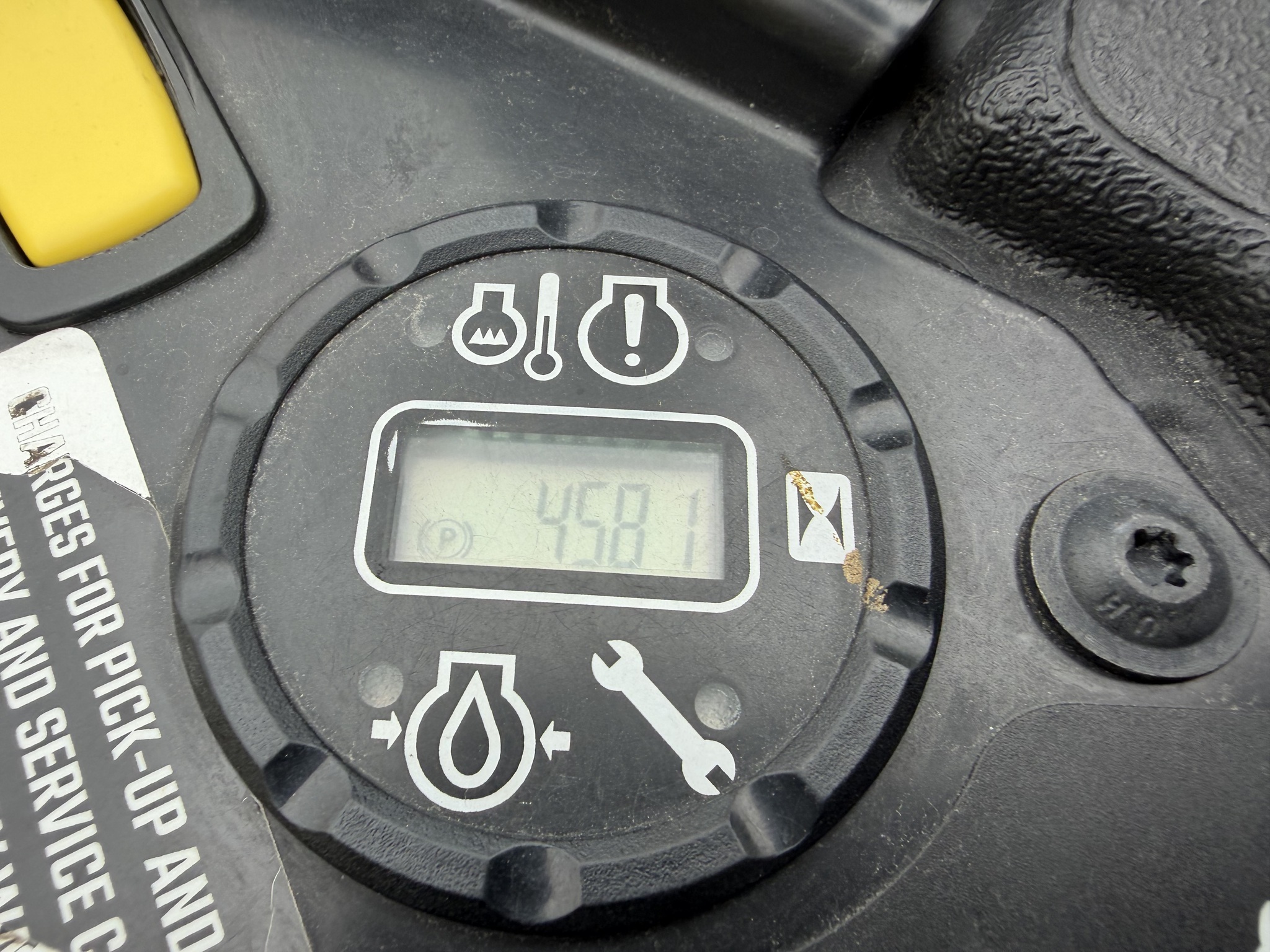 2024 John Deere Z930M Image 10