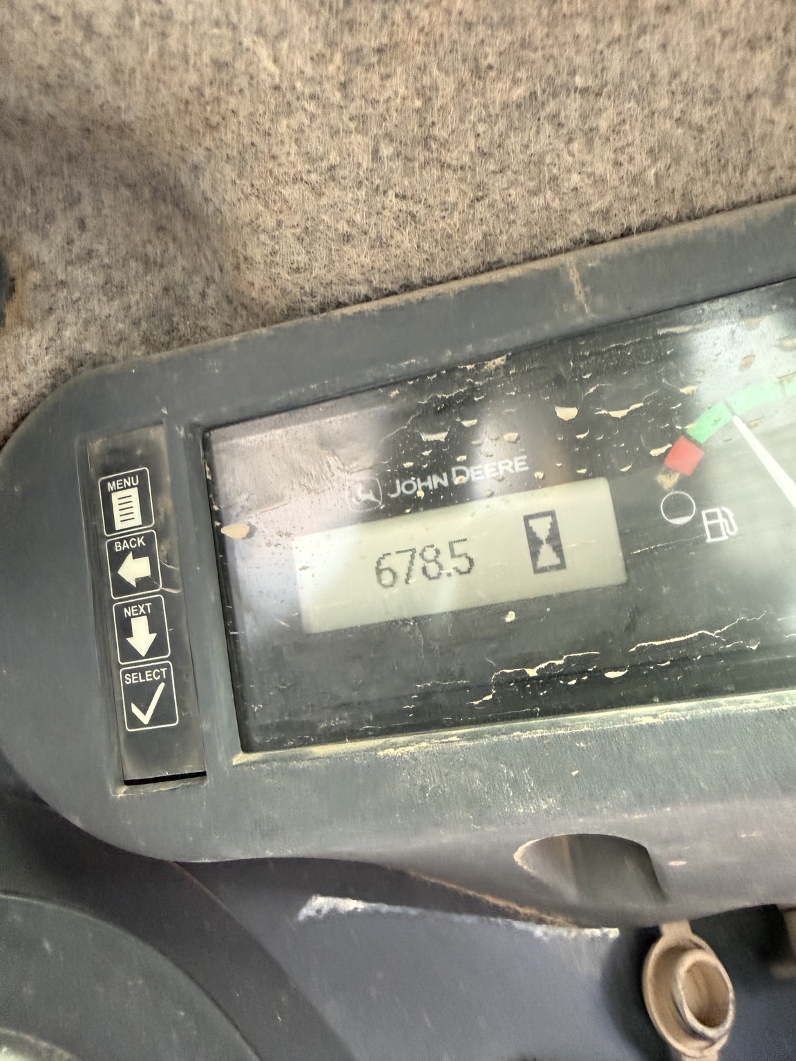 2015 John Deere 333E Image 2