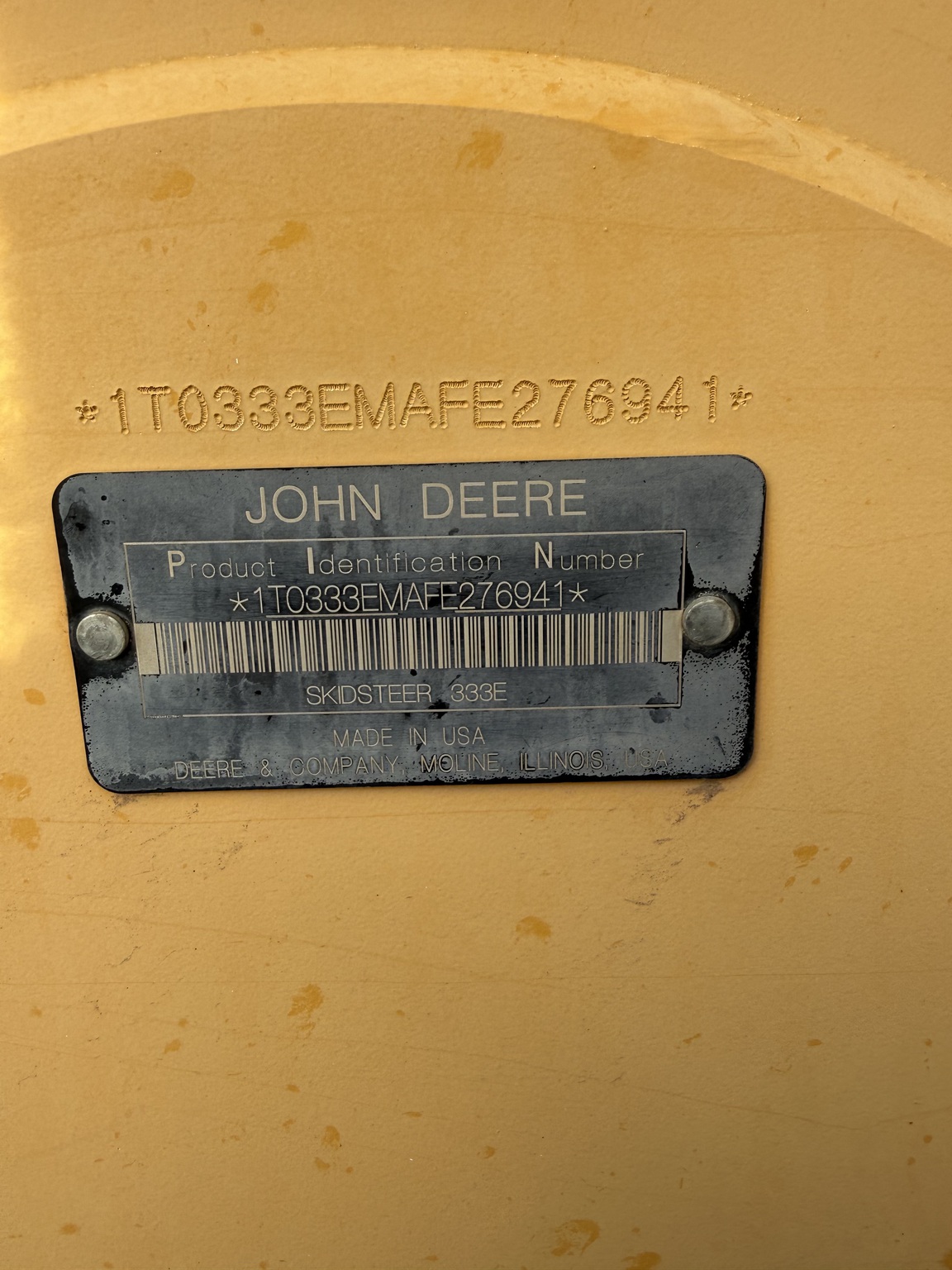 2015 John Deere 333E Image 7