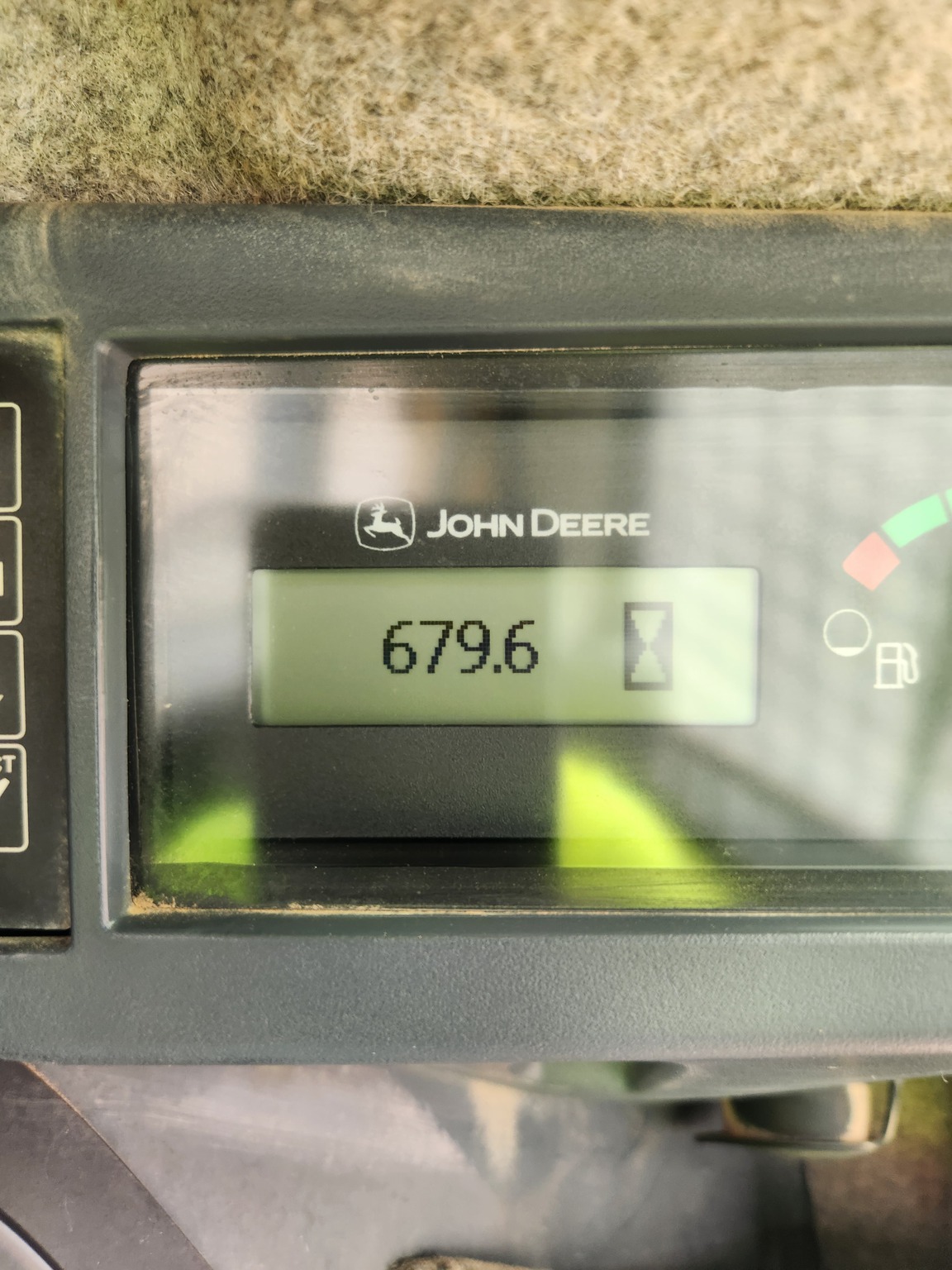 2015 John Deere 333E Image 13