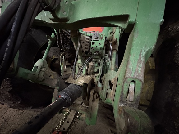 2012 John Deere 7230R - Photo11