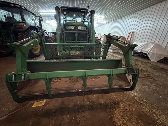 2012 John Deere 7230R - Photo13