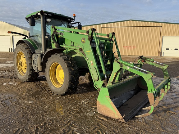  John Deere 7230R