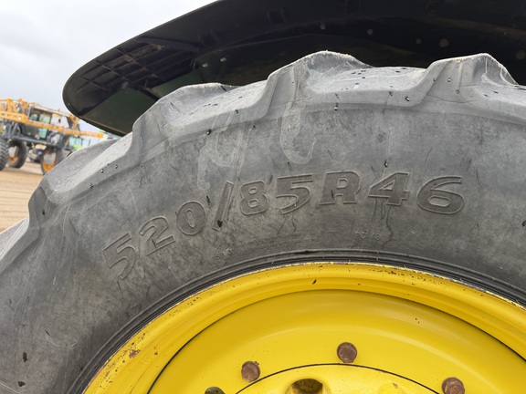 2012 John Deere 7230R - Photo13