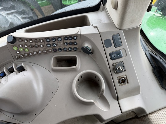 2012 John Deere 7230R - Photo38