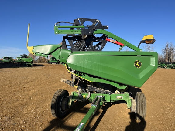 Used 2025 John Deere HDR 50 Combine Platforms at Horizon Ag & Turf in High Prairie, AB - Photo2