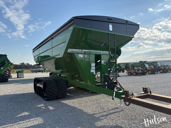 Photo of 2024 Brent V1300
