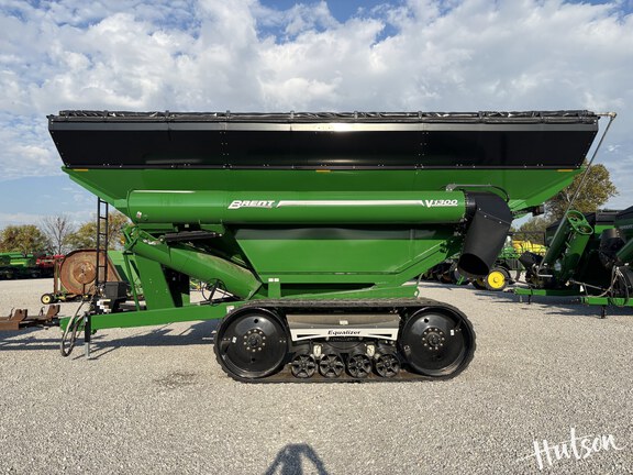 Photo of 2024 Brent V1300