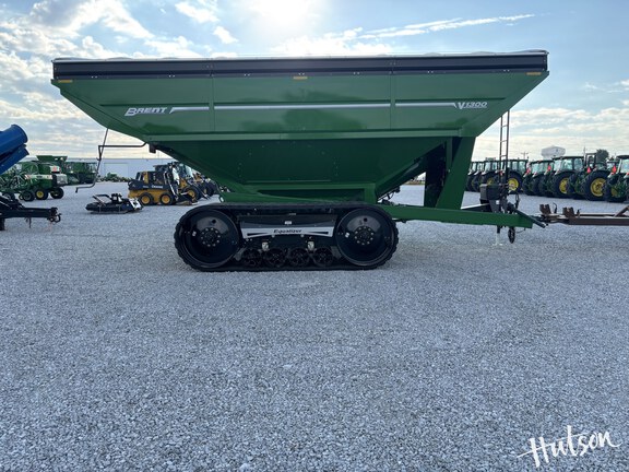 Photo of 2024 Brent V1300