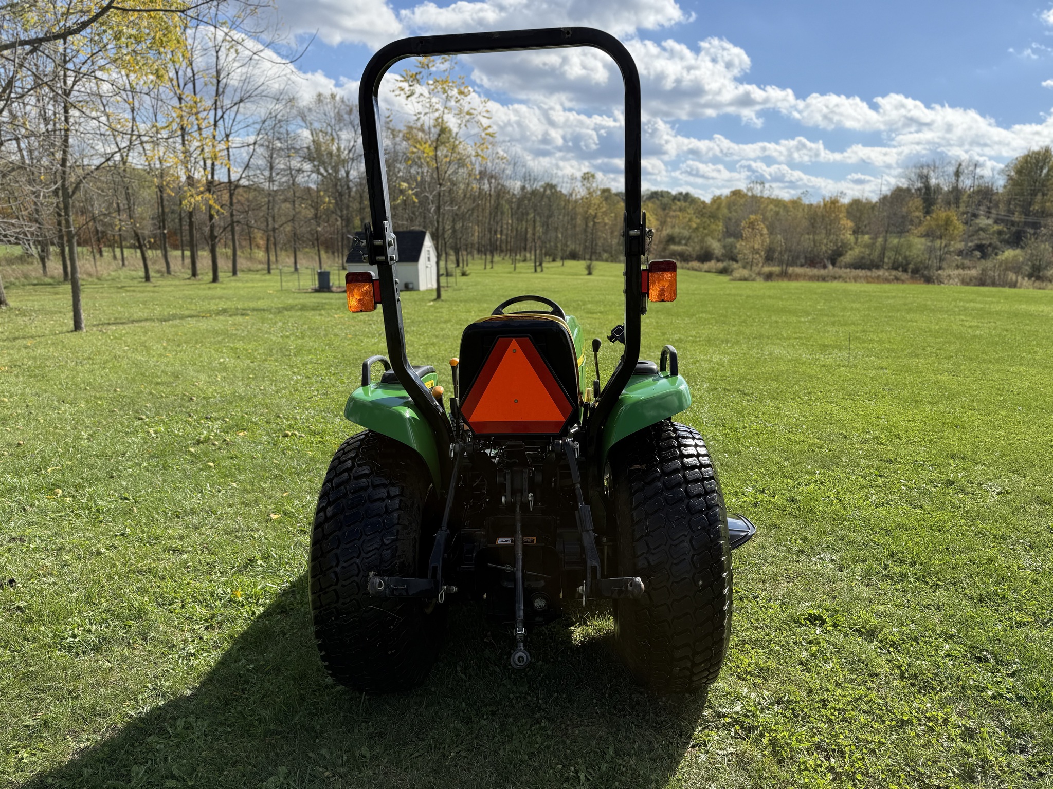 1999 John Deere 4200 Image 4