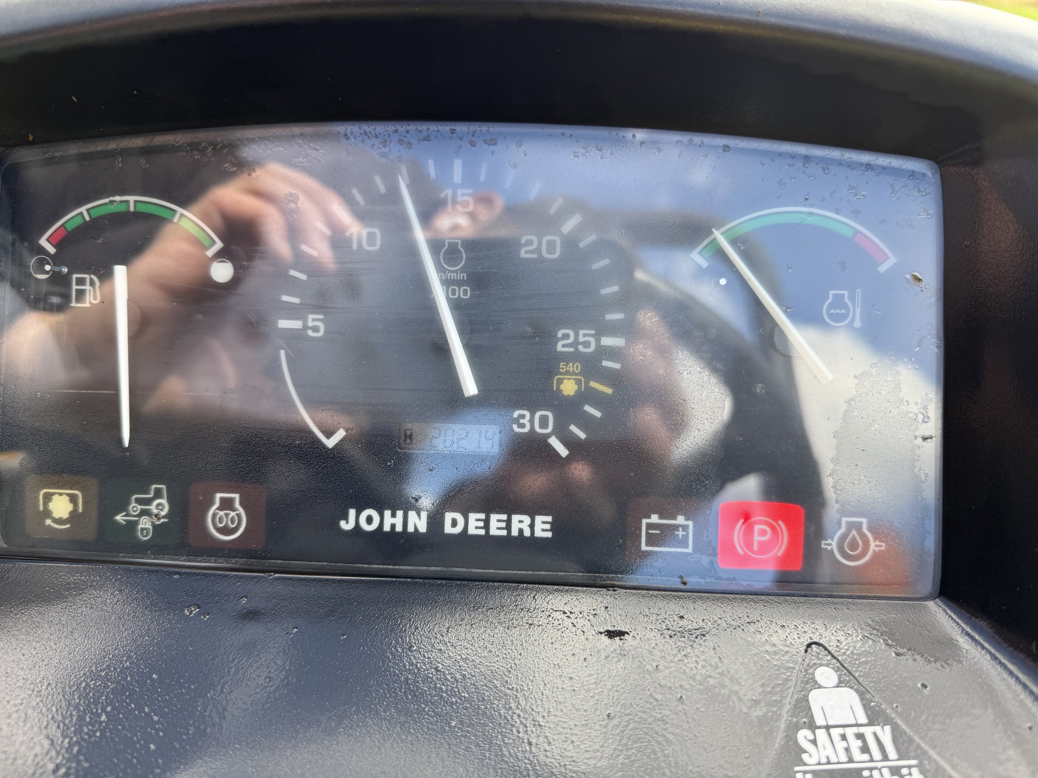 1999 John Deere 4200 Image 7