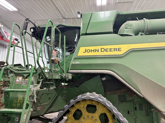 2024 John Deere X9 1100 - Photo2
